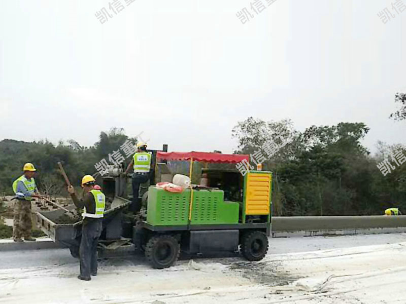 路邊石成型機(jī)